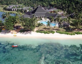 Seychelles sees 20 pct drop in 2009 tourism revenues