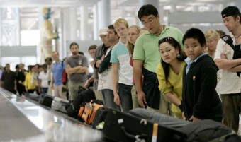 airlines lose bags1
