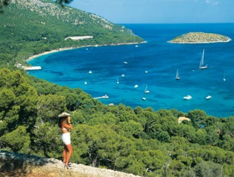 spain travel tourism