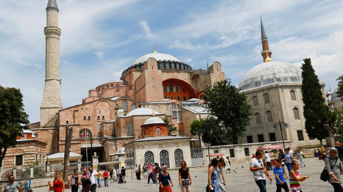 Culture and Tourism Ministry says Turkey welcomes 1.46M foreign visitors in January