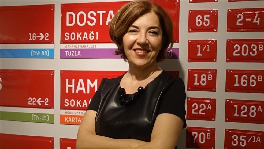 Turkish designer opens new exhibit in Istanbul 1 Turkish designer opens new exhibit in Istanbul