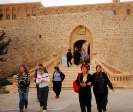 Mardin inanç ve kültür mekânlarıyla turistlerin ilgi odağı