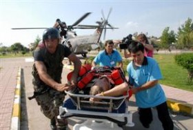 Fethiye'de paraşütle düşen turist kurtarıldı