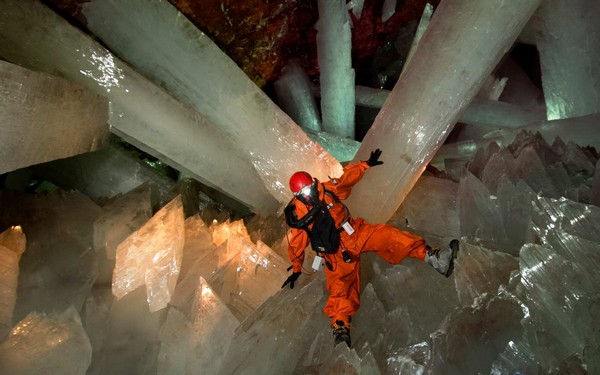 Dünyanın en büyük kristalleri Meksika'da sizi bekliyor