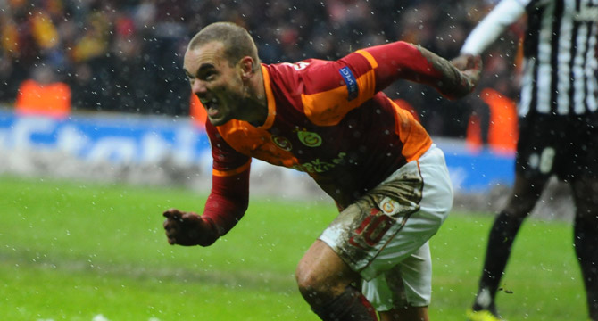 wesley-sneijder-galatasaray.jpg