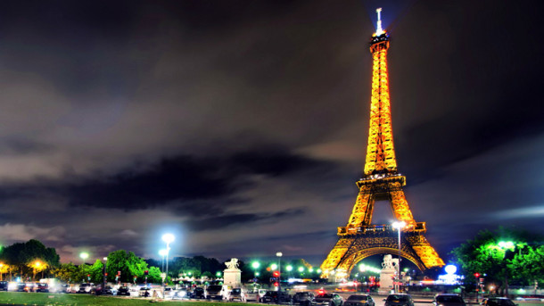 Çalışanları greve giden Paris'in simgesi Eyfel Kulesi kapılarını kapattı!