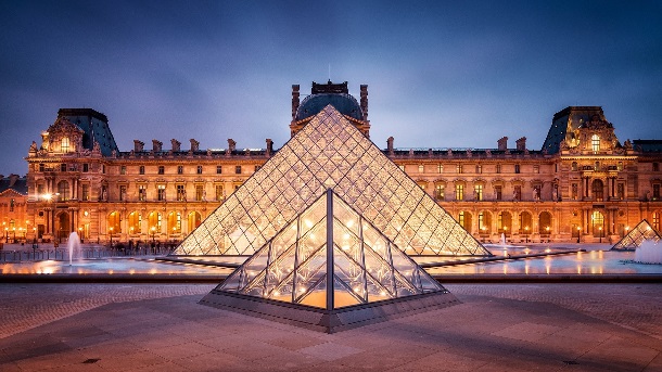 paris-yilbasi-turlari-louvre-müzesi-fransa
