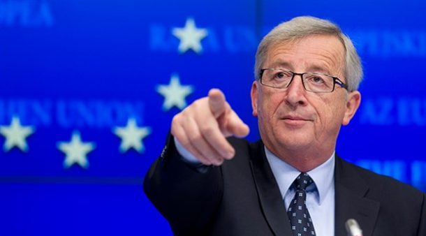 AB Komisyonu Başkanı Juncker, Ankara’dan gelen vize muafiyeti mesajları için “Tehditlerine duyarsızım” dedi.