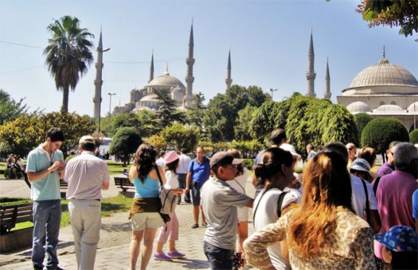 İstanbul turist sayısı ilk kez azaldı