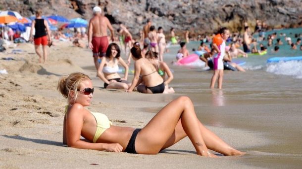 Turist Sayısı Yüzde 37 Arttı 2 Turist Sayısı Yüzde 37 Arttı