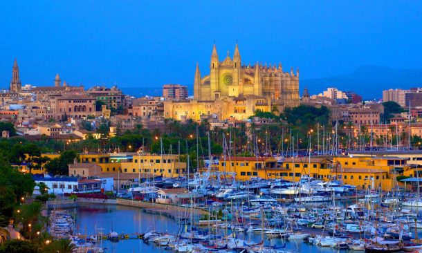İspanya'da Erkeklere Büyük Yasak 13 Palma De Mallorca