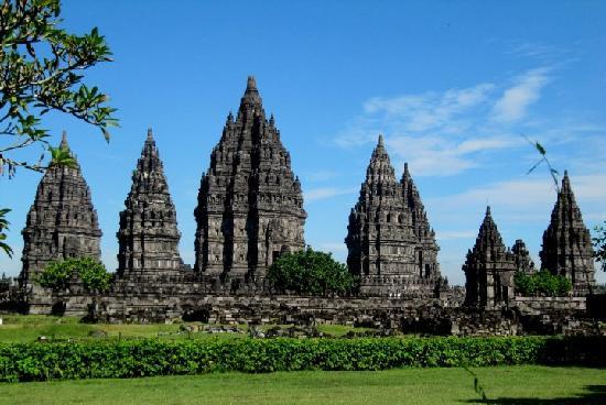 Endonezya'da Stegodon Fili Fosili Bulundu 4 Prambanan Tapınağı