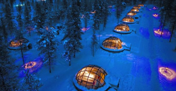 Lapland'daki Cam İglolar