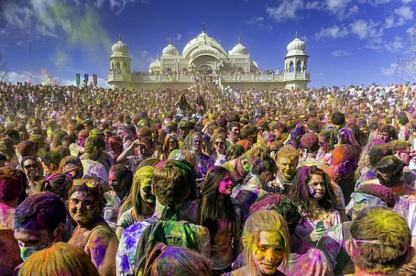 Dünyanın en renkli eğlencesi Holi Festivali 10