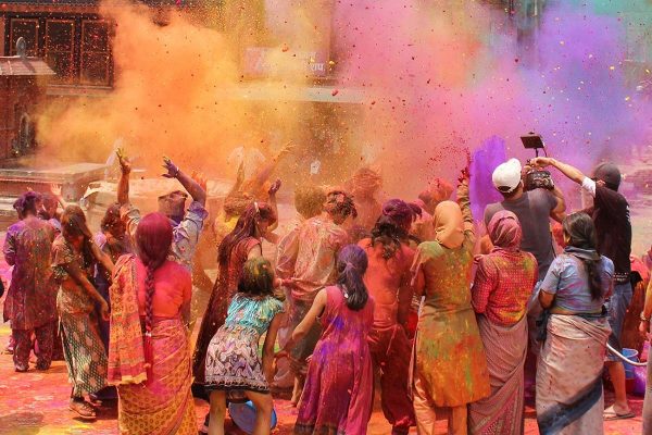 Dünyanın en renkli eğlencesi Holi Festivali 4