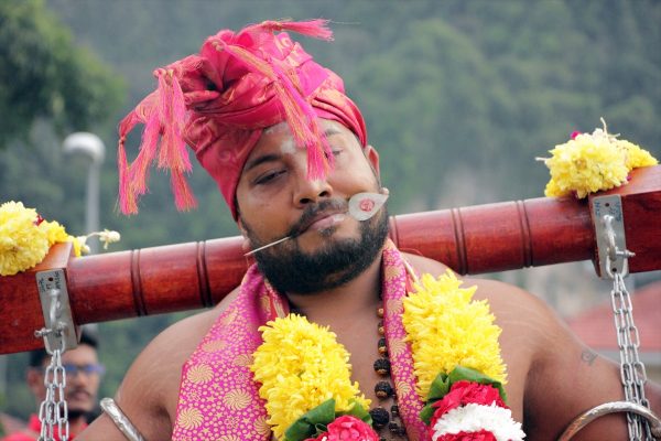 Hindular Malezya’da Thaipusam bayramını 3