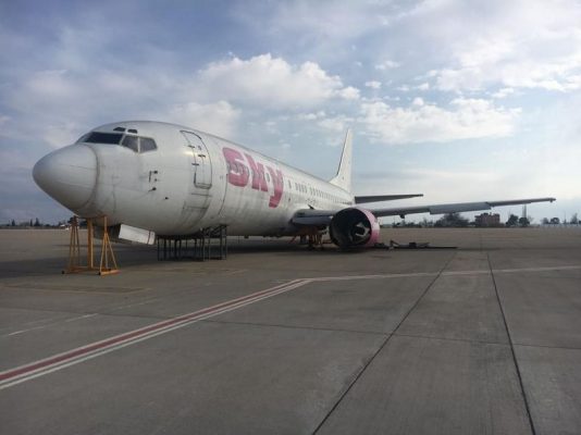 Sky Airlinesın uçağı Aksuda kütüphane olacak