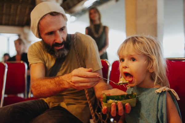 Ubud yemek festivali turistler tadiyor