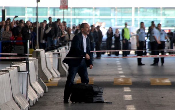 Şüpheli valiz Atatürk Havalimanı'nda panik yarattı!