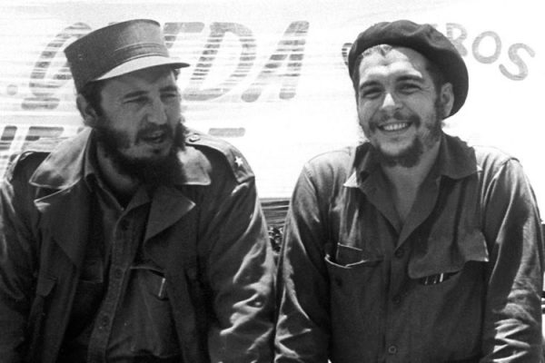 Fidel Castro Che Guevara Küba yasakları
