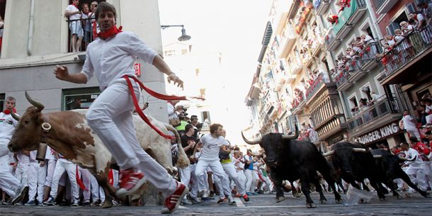 İspanyanın ünlü boğa festivali: San Fermin