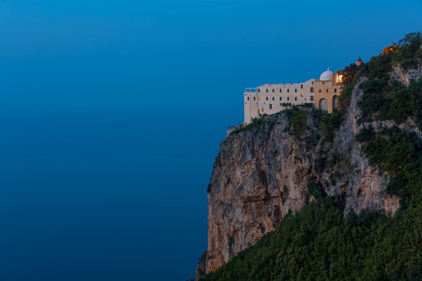 İtalya Monastero Santa Rosa lüks balayı oteli