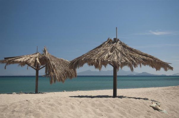 Türk turistlerin Yunan Adaları arasındaki vazgeçilmezi: Kos 9 Kos adası meşhur Kardamena plaji