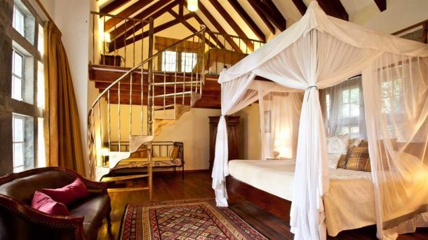 Nairobi Kenya Giraffe Manor lüks balayı için en iyi otel