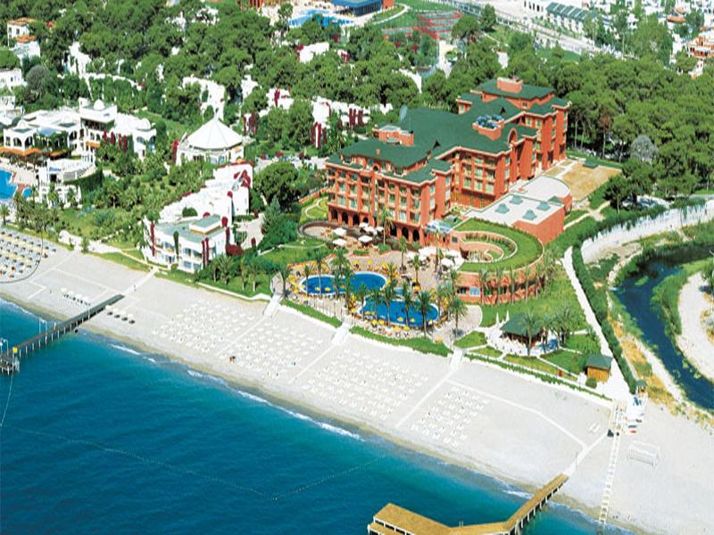 Haluk Ulusoy'un Kuşadası'ndaki oteli icradan satışta!