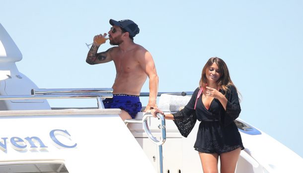 Messi ve Antonella Roccuzzo  İbiza tatilinde