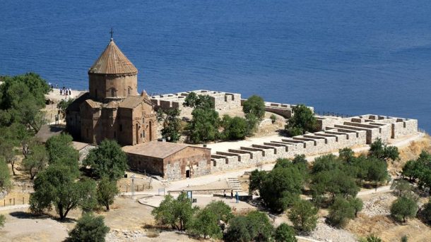 Akdamar Kilisesi'nde üç yıl aradan sonra ayin düzenlenecek