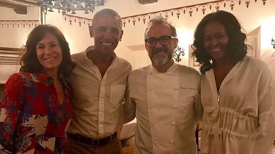 Obamalar Massimo Bottura'nın yemeklerini tattı