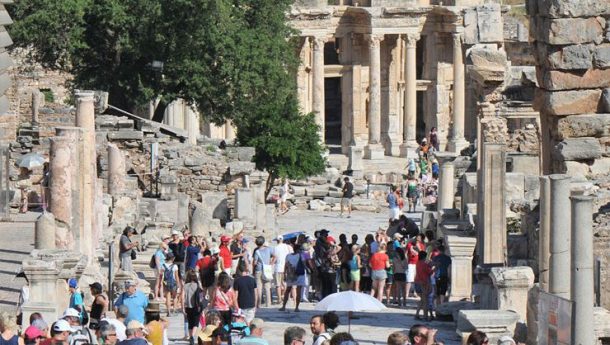 Müze ve ören yerlerine 1 Ekim'de yüzde 50 zam geliyor! 2 Müze ve ören yerlerine 1 Ekim'de yüzde 50 zam geliyor!