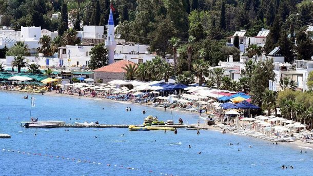 En uzun kıyı şeridine sahip Muğla'ya gelen turist sayısı % 32 arttı!