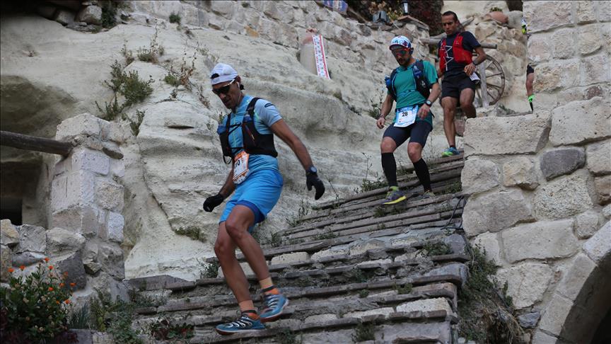 Footrace in Turkey's scenic Cappadocia kicks off