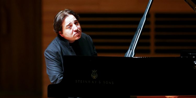 Turkish pianist Fazil Say gives recital in Moscow 1 Turkish pianist Fazil Say gives recital in Moscow