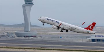 Istanbul Airport serves flights after mega move