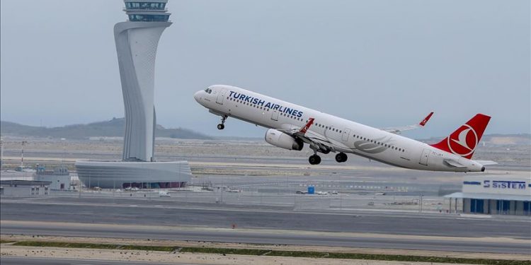 Istanbul Airport serves flights after mega move 1 Istanbul Airport serves flights after mega move