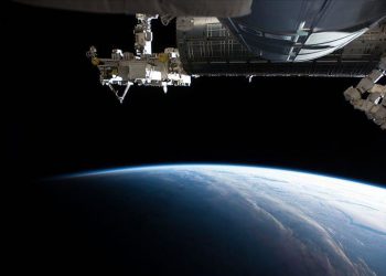 NASA opening Space Station to tourists