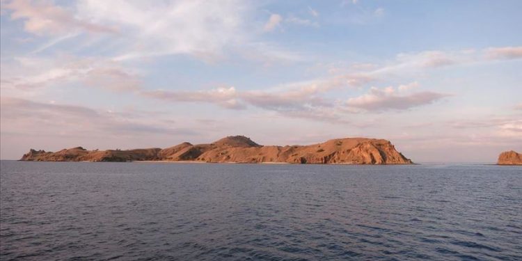 Komodo Island to be closed in 2020 1 Komodo Island to be closed in 2020