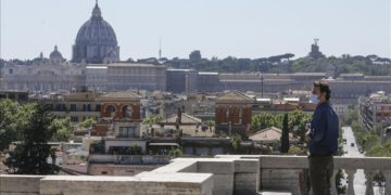 Virus to shrink global tourism 60-80% this year: UN