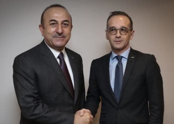 Turkish, German foreign ministers discuss tourism