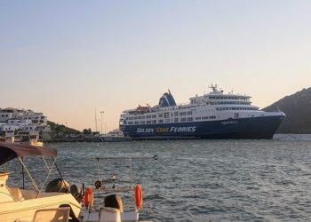 Greek passenger ferries to resume nationwide service May 18