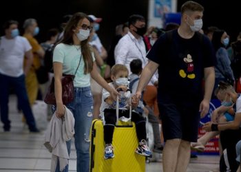 Russian tourists again at the Turkish beaches
