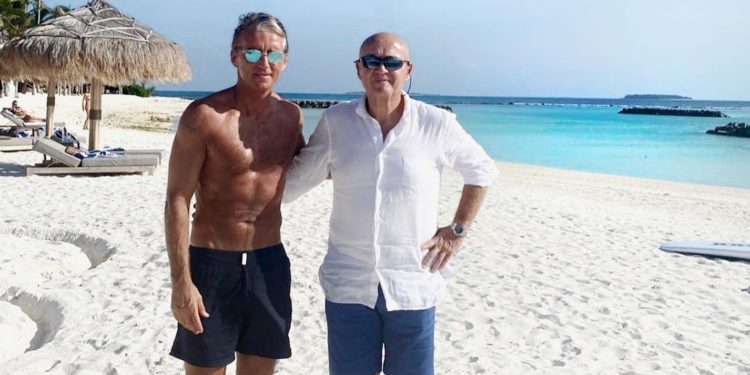 Italian Football Team Manager Roberto Mancini Vacations At Emerald Maldives 1 Maldives Travel Guide