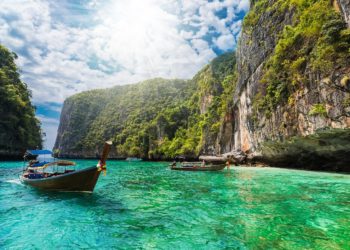 Thailand wants to lift the obligation to test upon entry from May 1st 10 Thailand wants to lift the obligation to test upon entry from May 1st
