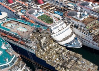 Aliağa: The floating graveyard of luxury cruise ships in Turkey