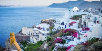 Proof of vaccination no longer required when entering Greece