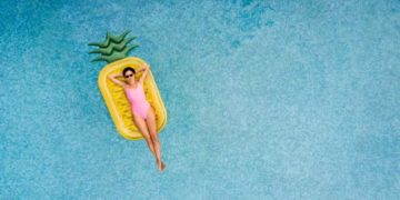 7 tips on how not to gain weight on vacation