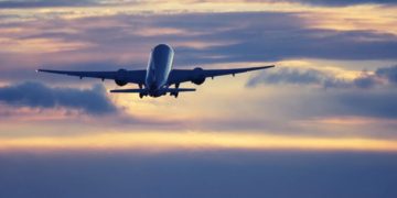 Qantas plans longest non-stop flight in the world: Sydney – London / New York